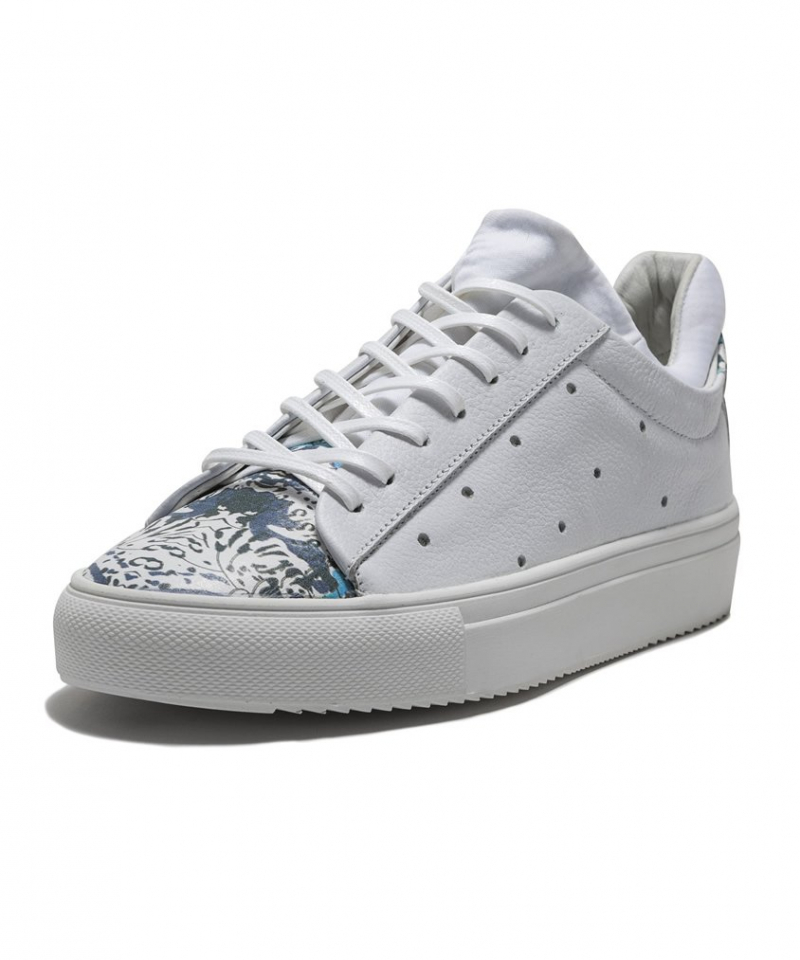 Pava White
