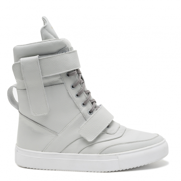 Alternative view of Porto Gray